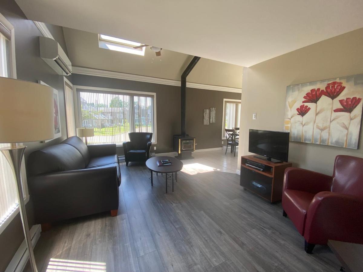 Condos Vacances Msa 2Ch Avec Piscine Et Spas Exterieurs Gratuits 4 Saisons!! 보프레 외부 사진